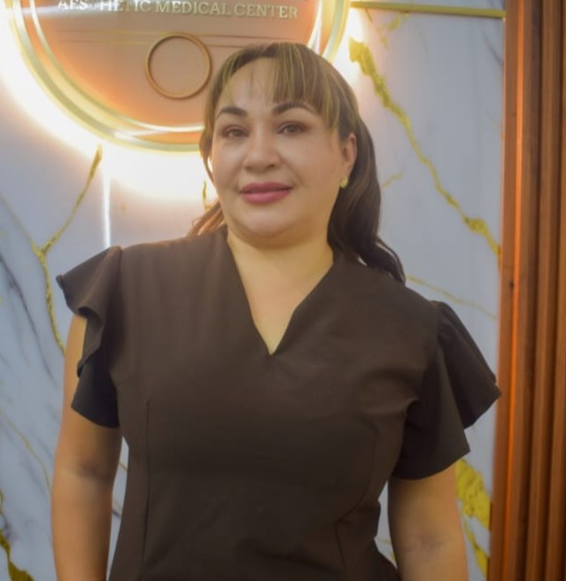 Dra. Catalina Londoño, Especialista en Cuidado de Piel Facial y Corporal en Belle Aesthetic Medellín